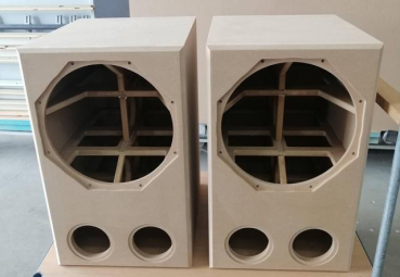 TRICOLORE TRICOLON TRINITY Gehäuseunterteile sind baugleich Bausatz nach Achenbach Material lt. Auswahl