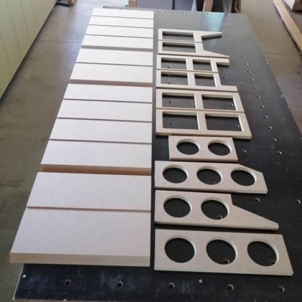 TRICOLORE TRICOLON TRINITY Gehäuseunterteile sind baugleich Bausatz nach Achenbach Material lt. Auswahl